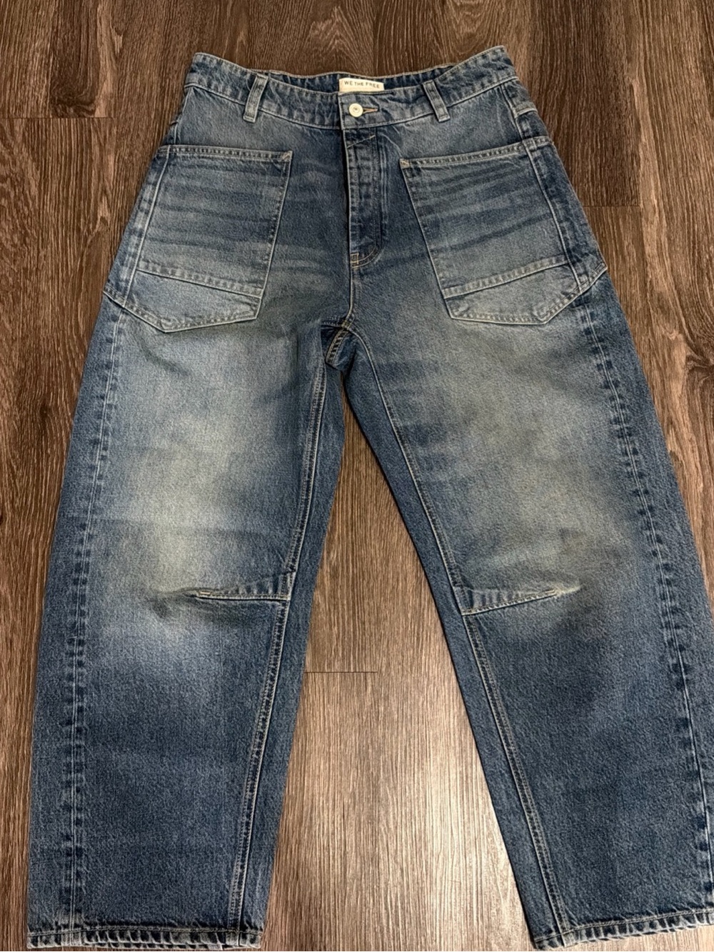 We The Free Minimalist Moxie Barrel Jeans Size 26